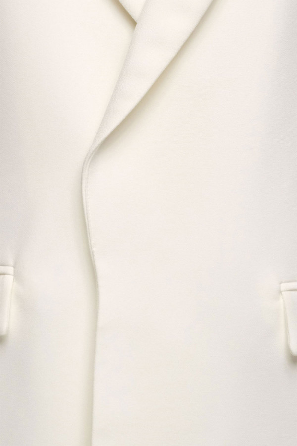 https://www.stylease.co/uploads/products/3bF0P6I0vTemmwBkXTl1ixMDp6101hGDoixgxUbQ.jpg