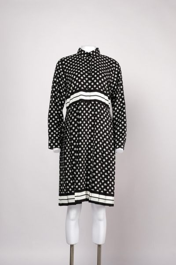 https://www.stylease.co/uploads/products/7Zng3UAVoRzGBWhBAICM9JxqITaBh8LuRwbQXdLp.jpg
