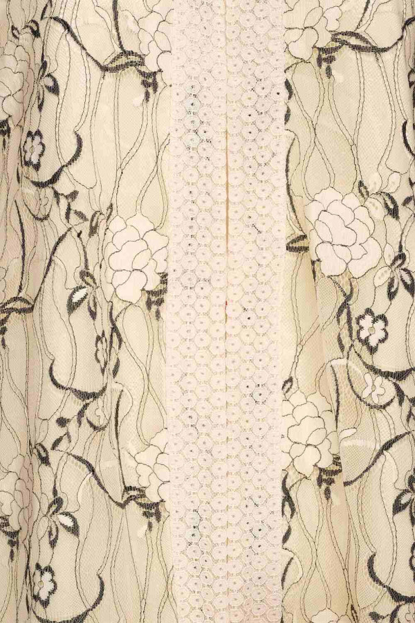 https://www.stylease.co/uploads/products/E55LxoAN8yr93SYw9tPd0p5uByEskEVXXF0by7Ib.jpg