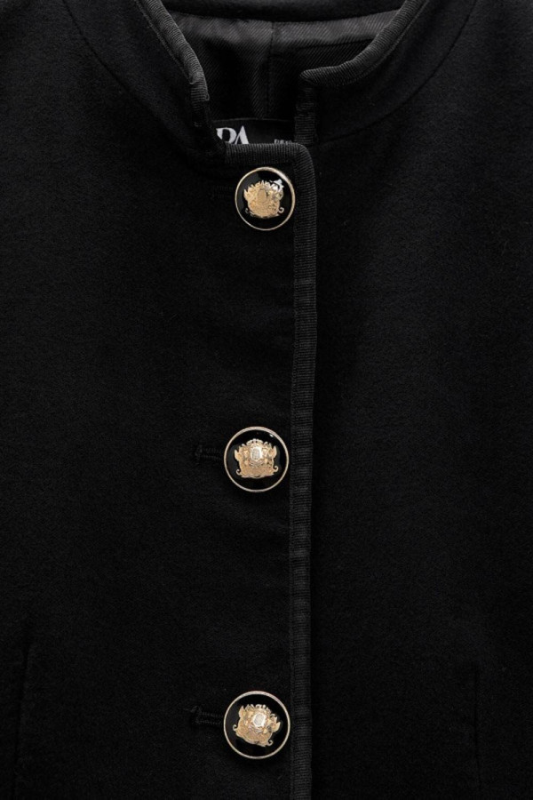 https://www.stylease.co/uploads/products/KXFph7zLxnn46qXNjr1YTAzQ1fjVKE2n3Cvxaxpf.jpg
