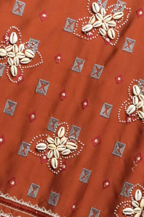 https://www.stylease.co/uploads/products/UyjvgPw4YcJArO9vct8sAbOWk9kMB6nqzfVcBjWl.jpg