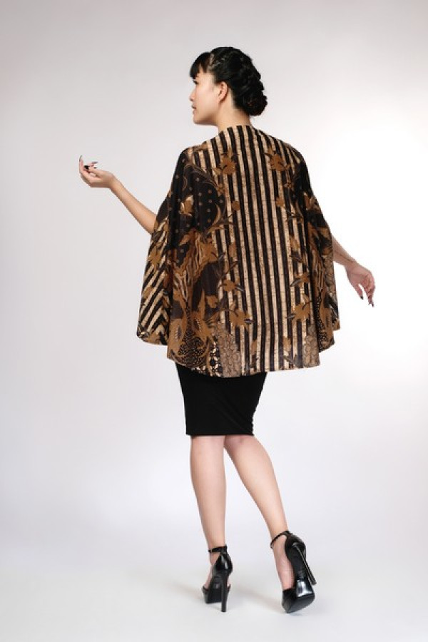 https://www.stylease.co/uploads/products/XgHYSOuBGgzSMSTAIvqzSWCBtLavb72larH7E9ZF.jpg