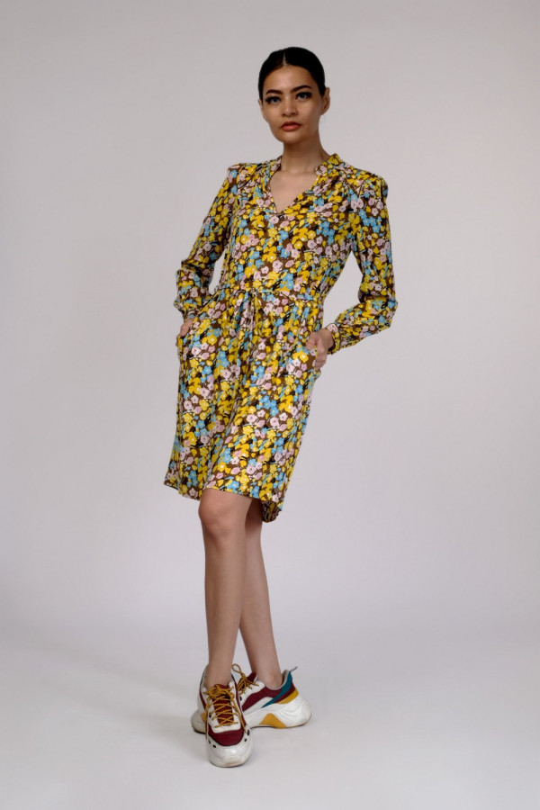 https://www.stylease.co/uploads/products/w9FoHXLBZpwHKp1AXqzR03QFK3WRFd2isU9viMKX.jpg